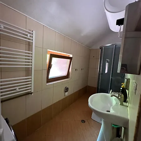Rilindja Gasthuis