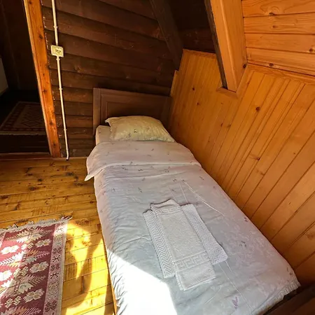 Rilindja Гостевой дом *